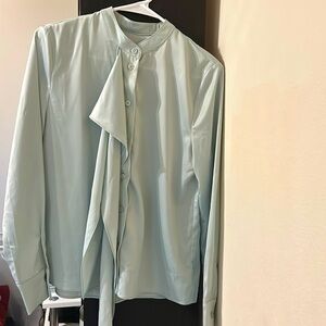 Anna chic. Size: US 2-4. Small size